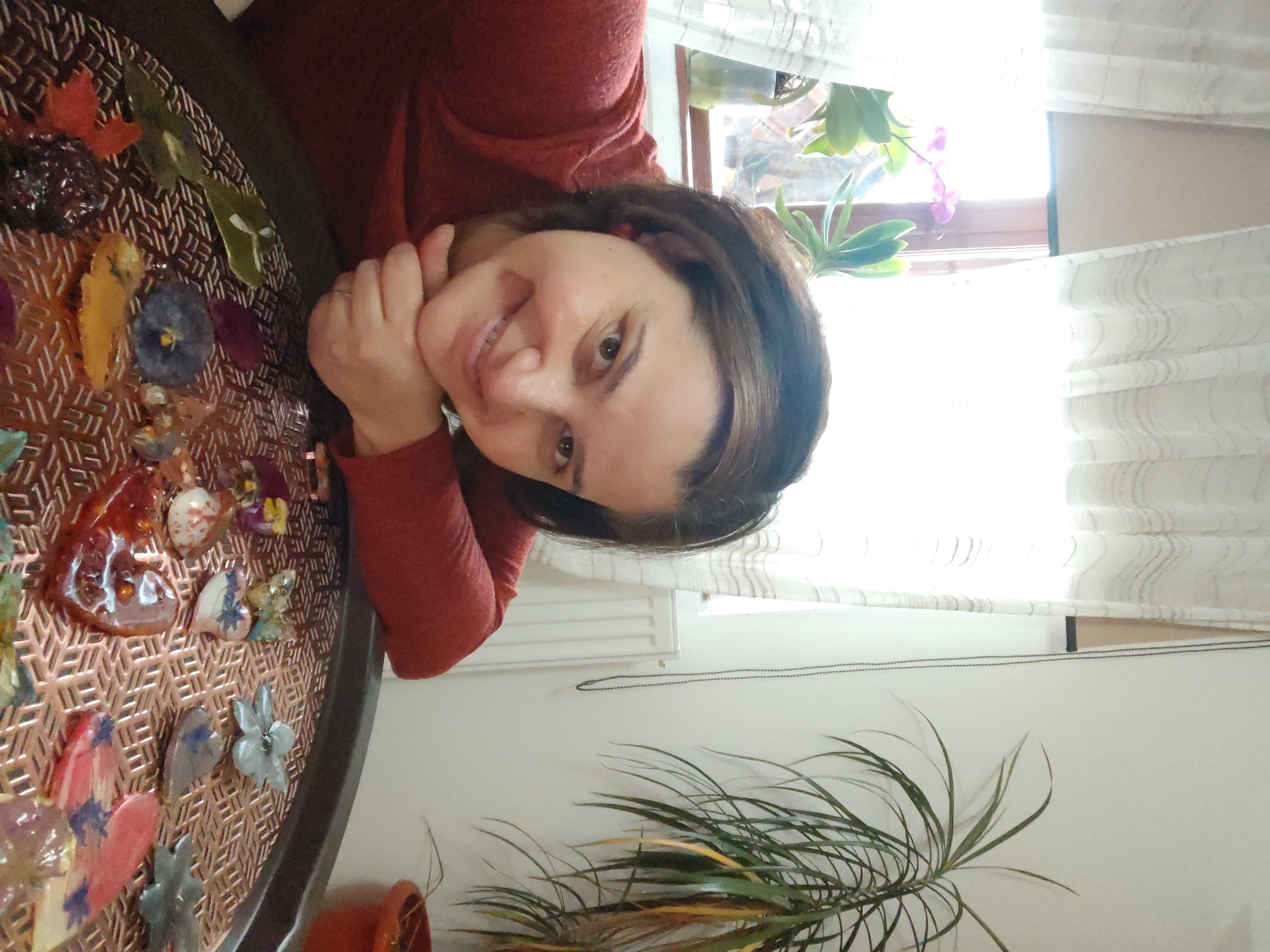 A descriptive alt text for the image